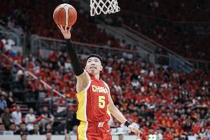 频造杀伤!廖三宁半场4投2中&罚球4中3 贡献7分1板1断