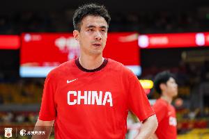 中国男篮VS新西兰首发出炉:赵继伟/贺希宁/朱俊龙/王俊杰/胡金秋