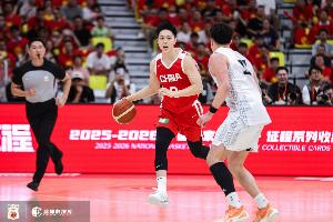 效果好!胡明轩三分2中1得5分3助1断 正负值+18全队最高